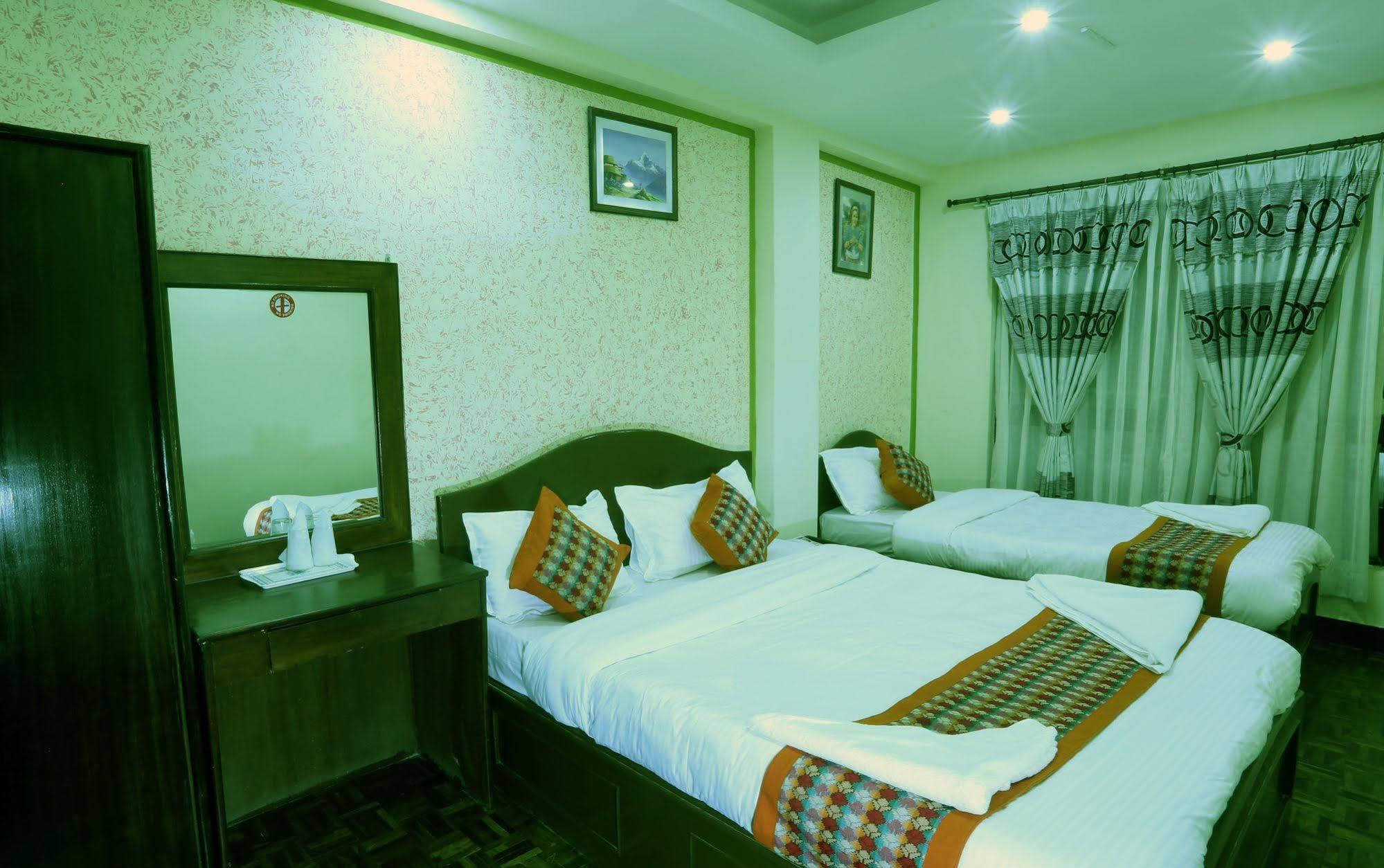 Oyo 153 Aster Hotel Nepal Катманду Экстерьер фото