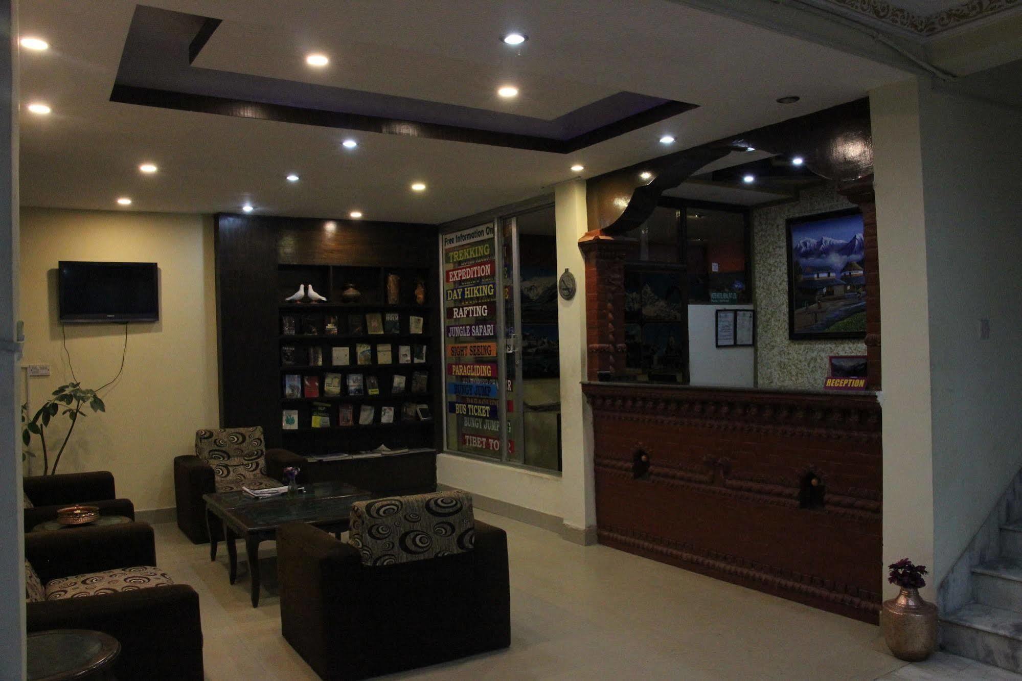 Oyo 153 Aster Hotel Nepal Катманду Экстерьер фото